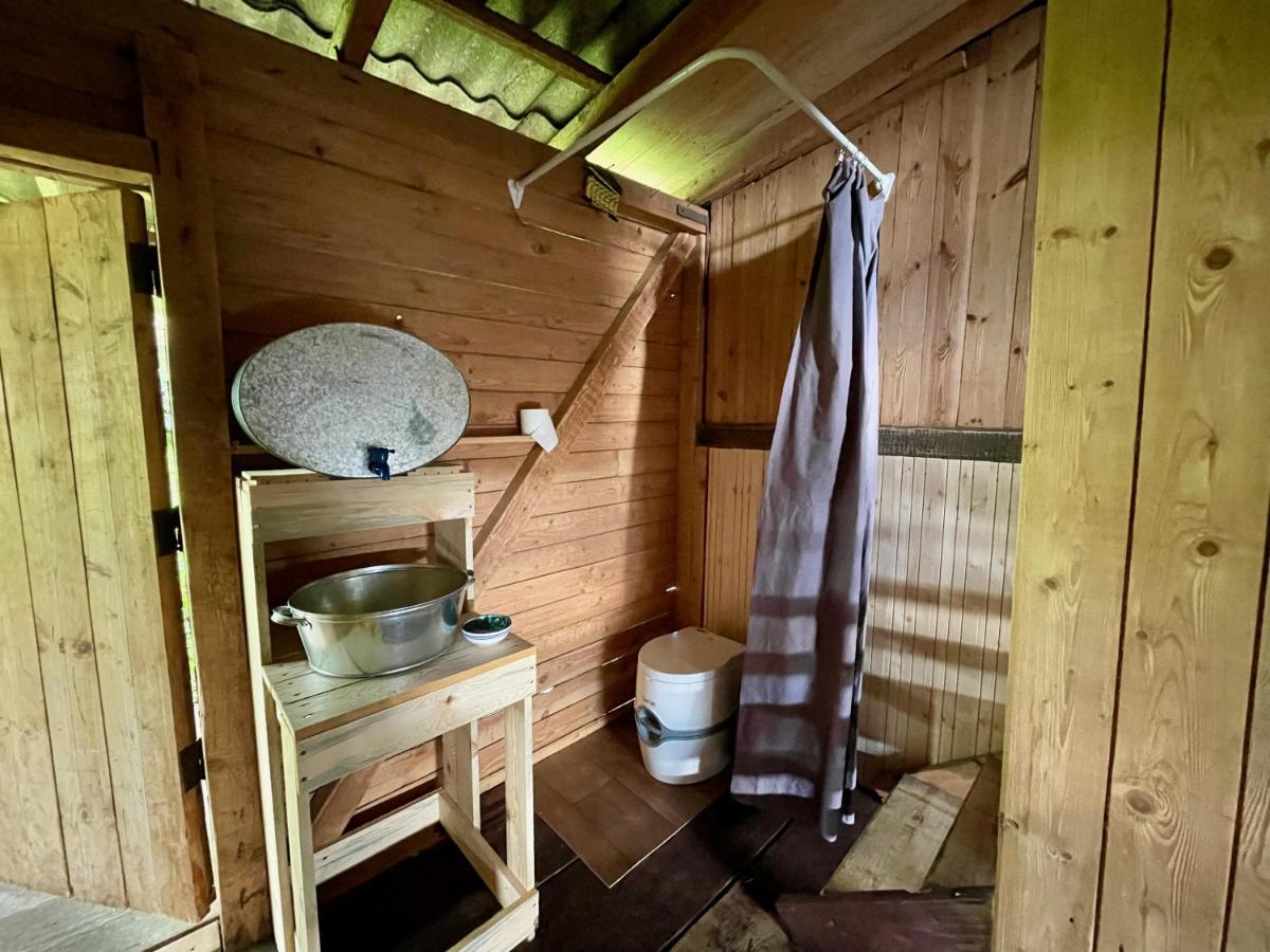 Laivu Maja Uz Aluksnes Ezera/ Boat House On A * Alūksne