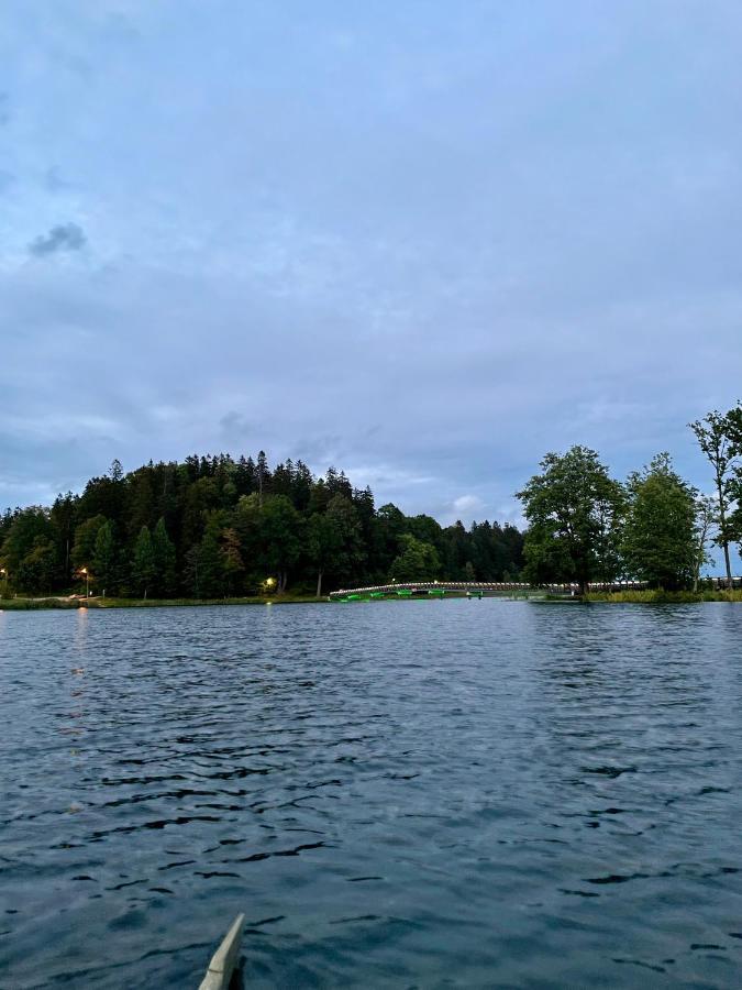 Laivu Maja Uz Aluksnes Ezera/ Boat House On A